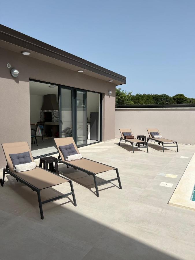 Villa Vida, Medulin - Bazen I Jacuzzi Екстериор снимка